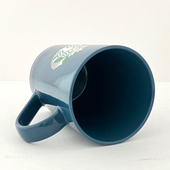 Starbucks Blue 11oz 2020 Coffee Mug
Microwave And Dishwasher Safe - Picture 11 of 11